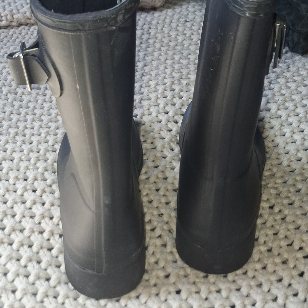 Hunter Matte Black Short Rain Boots with Side Buckle Sz 6 Womens - Picture 4 of 5